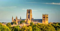 Durham Katedrali ufuk çizgisi