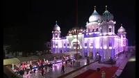 Beleuchteter Nada Sahib Gurdwara