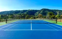 Court de tennis extérieur